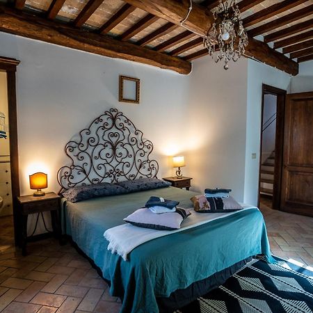 Le Antiche Viste Lejlighed Pitigliano Værelse billede